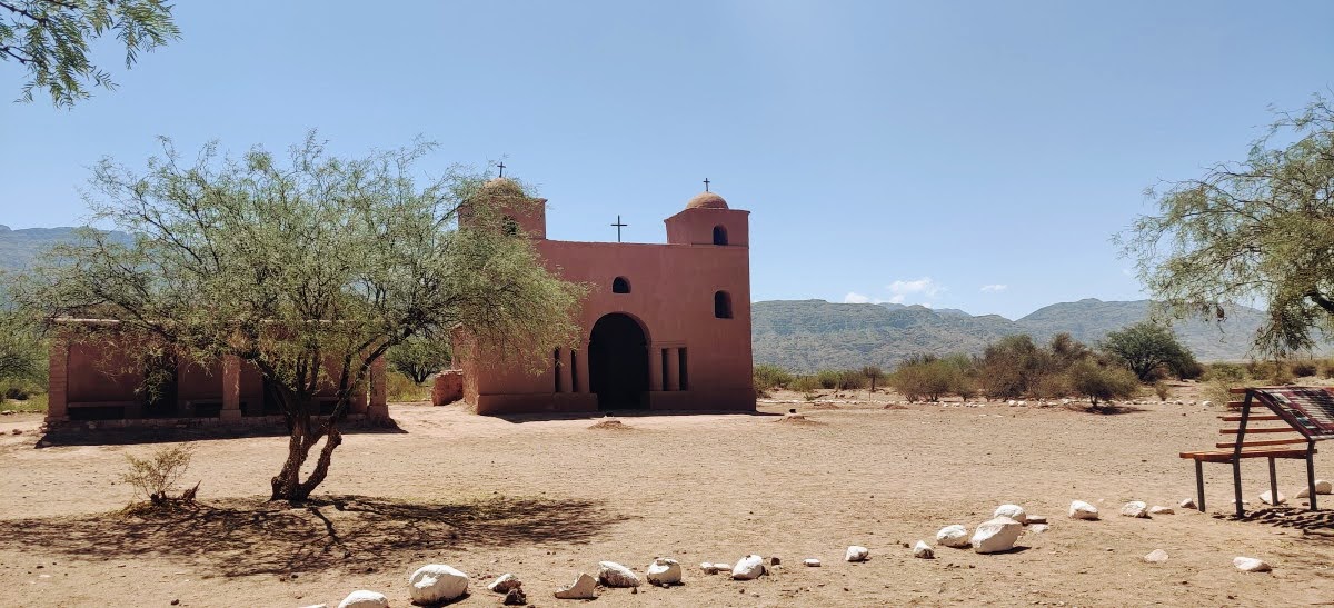 /posts/012---viaje-a-catamarca/adobe.jpg