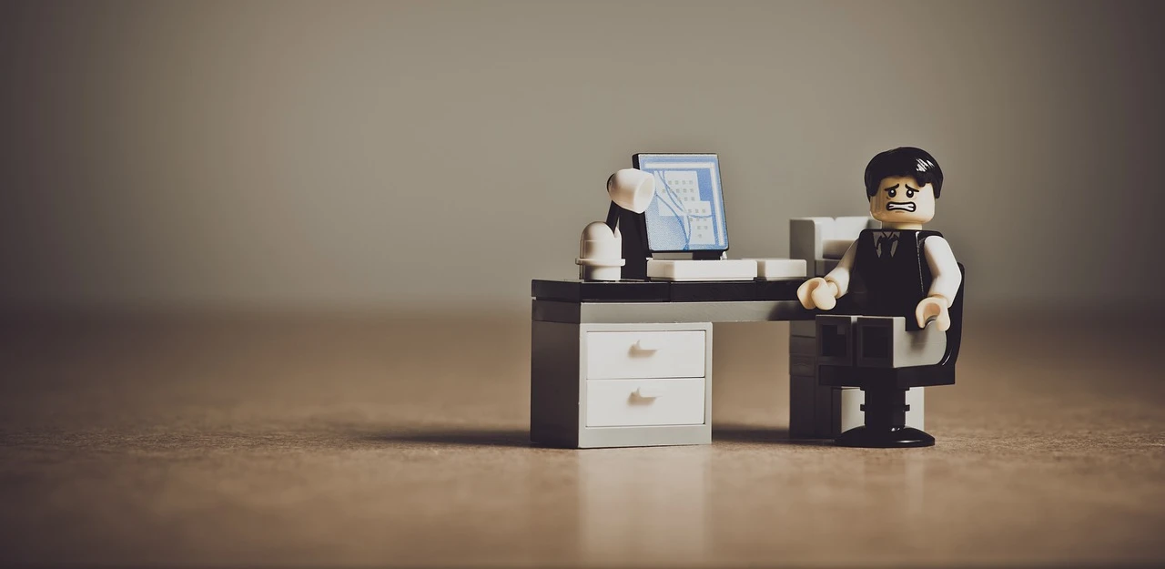 Cosas de la tecnología de ayer, hoy y siempre que odiamos y seguiremos odiando. /posts/cosas-que-odio-de-la-tecnolog%C3%ADa-actual-i/featured-imaged.webp